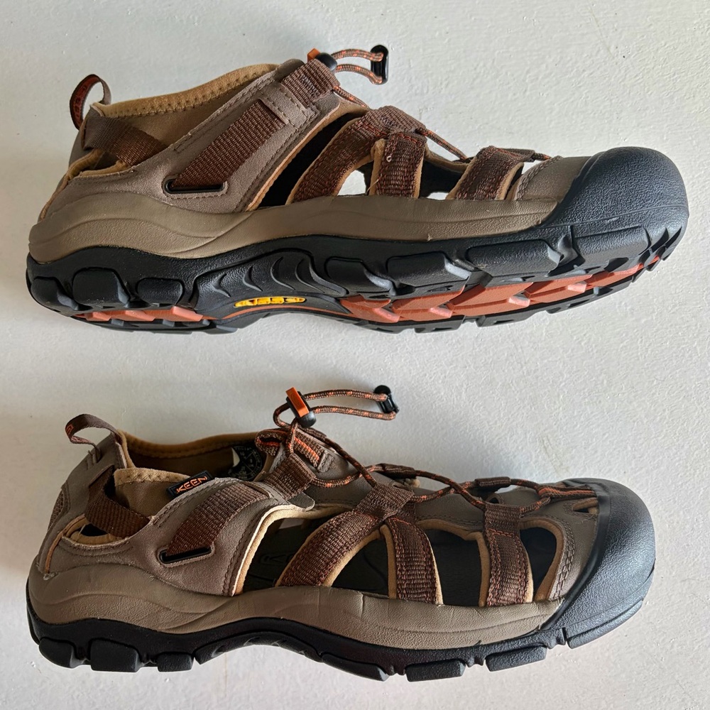 Men's 10 Keen Arroyo Waterproof Hiking Fisherman Sport Sandals Brown Orange